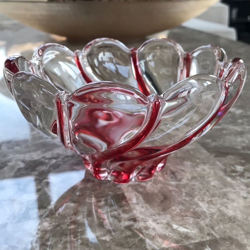 Mikasa Peppermint Swirl Dish